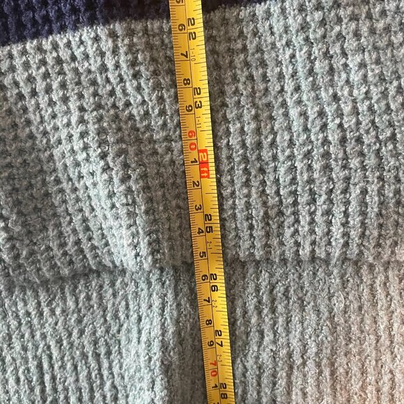 SO Colorblock Blue and White Women's Sweater Size L - Picture 6 of 6